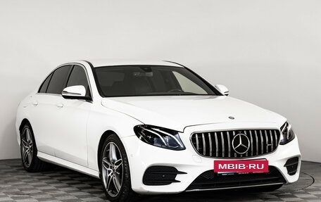 Mercedes-Benz E-Класс, 2016 год, 2 549 000 рублей, 3 фотография