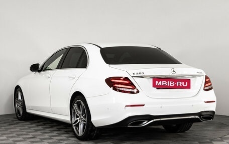 Mercedes-Benz E-Класс, 2016 год, 2 549 000 рублей, 8 фотография