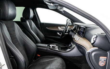 Mercedes-Benz E-Класс, 2016 год, 2 549 000 рублей, 20 фотография