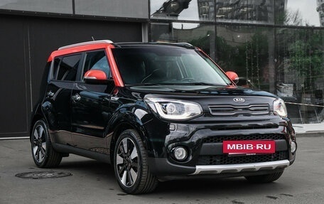 KIA Soul II рестайлинг, 2017 год, 1 600 000 рублей, 3 фотография