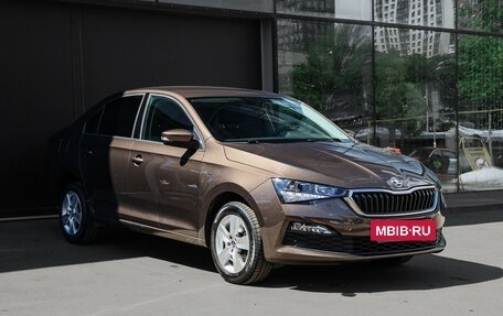 Skoda Rapid II, 2020 год, 1 570 000 рублей, 3 фотография