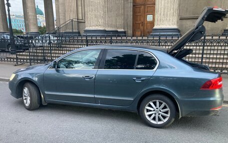 Skoda Superb III рестайлинг, 2014 год, 1 075 000 рублей, 10 фотография