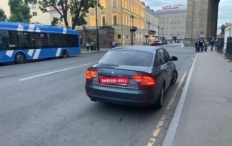 Skoda Superb III рестайлинг, 2014 год, 1 075 000 рублей, 7 фотография