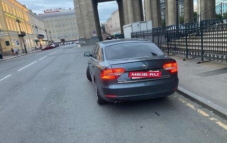 Skoda Superb III рестайлинг, 2014 год, 1 075 000 рублей, 6 фотография