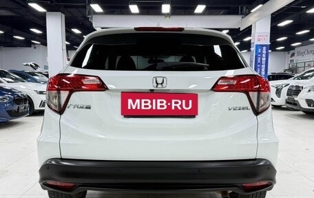 Honda Vezel, 2022 год, 1 220 000 рублей, 5 фотография