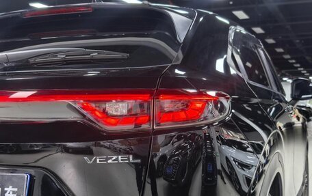 Honda Vezel, 2023 год, 1 360 000 рублей, 8 фотография