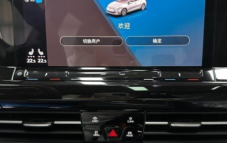 Volkswagen Golf VIII, 2023 год, 1 320 000 рублей, 12 фотография