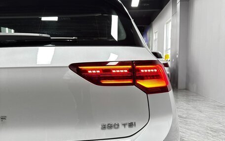 Volkswagen Golf VIII, 2023 год, 1 320 000 рублей, 9 фотография