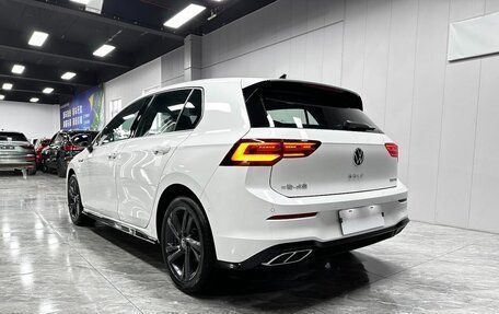 Volkswagen Golf VIII, 2023 год, 1 320 000 рублей, 4 фотография