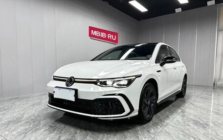 Volkswagen Golf VIII, 2023 год, 1 320 000 рублей, 1 фотография