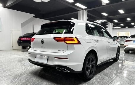 Volkswagen Golf VIII, 2023 год, 1 320 000 рублей, 6 фотография