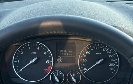Renault Laguna III рестайлинг, 2008 год, 700 000 рублей, 17 фотография