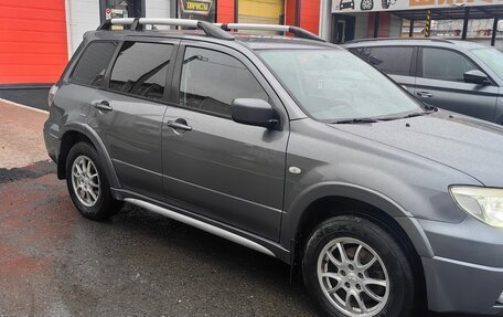 Mitsubishi Outlander III рестайлинг 3, 2008 год, 780 000 рублей, 3 фотография