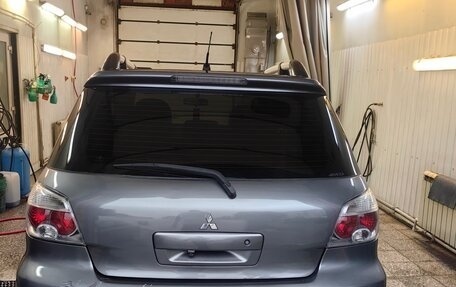 Mitsubishi Outlander III рестайлинг 3, 2008 год, 780 000 рублей, 4 фотография