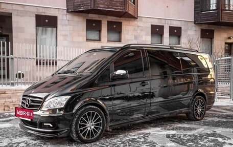 Mercedes-Benz Viano, 2011 год, 5 650 000 рублей, 24 фотография