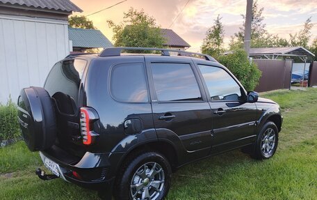 Chevrolet Niva I рестайлинг, 2011 год, 655 000 рублей, 13 фотография