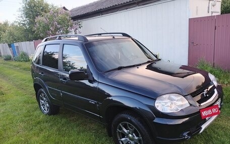 Chevrolet Niva I рестайлинг, 2011 год, 655 000 рублей, 6 фотография