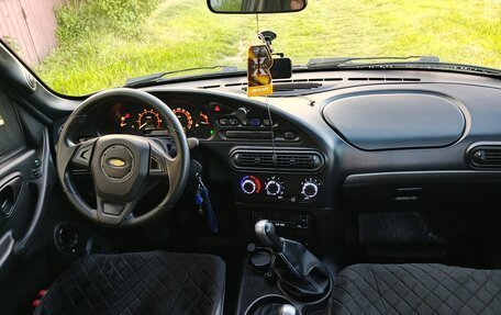 Chevrolet Niva I рестайлинг, 2011 год, 655 000 рублей, 22 фотография