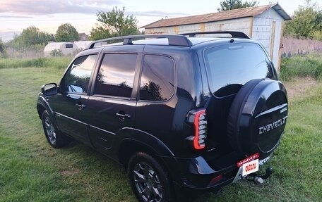 Chevrolet Niva I рестайлинг, 2011 год, 655 000 рублей, 17 фотография