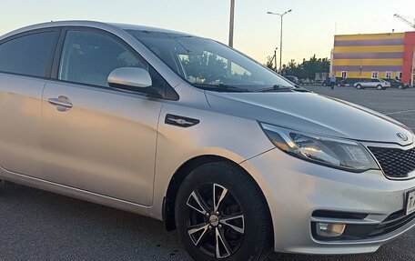 KIA Rio III рестайлинг, 2016 год, 1 135 000 рублей, 2 фотография
