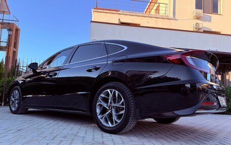 Hyundai Sonata VIII, 2019 год, 2 450 000 рублей, 6 фотография