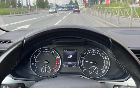 Skoda Superb III рестайлинг, 2017 год, 1 750 000 рублей, 8 фотография
