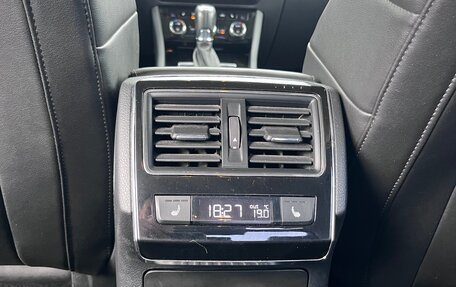 Skoda Superb III рестайлинг, 2017 год, 1 750 000 рублей, 16 фотография