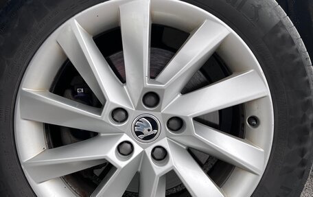 Skoda Superb III рестайлинг, 2017 год, 1 750 000 рублей, 13 фотография