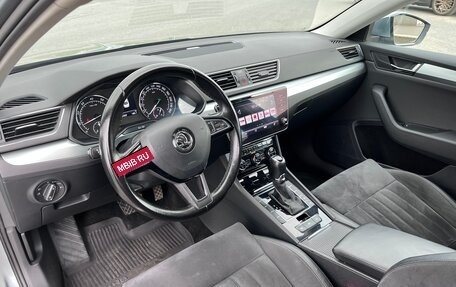 Skoda Superb III рестайлинг, 2017 год, 1 750 000 рублей, 7 фотография