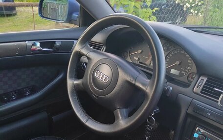 Audi A6, 1999 год, 250 000 рублей, 6 фотография