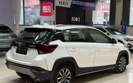 Toyota Yaris XP150 рестайлинг, 2022 год, 1 020 000 рублей, 4 фотография