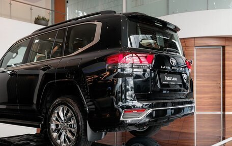 Toyota Land Cruiser, 2026 год, 15 500 000 рублей, 9 фотография