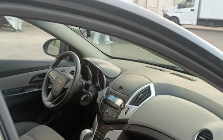 Chevrolet Cruze II, 2014 год, 850 000 рублей, 14 фотография