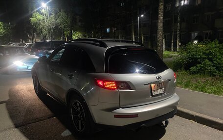 Infiniti FX I, 2005 год, 800 000 рублей, 9 фотография