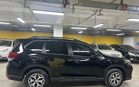 Subaru Forester, 2019 год, 2 200 000 рублей, 5 фотография
