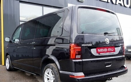 Volkswagen Multivan T6 рестайлинг, 2021 год, 6 580 000 рублей, 7 фотография