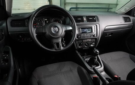 Volkswagen Jetta VI, 2014 год, 924 000 рублей, 6 фотография