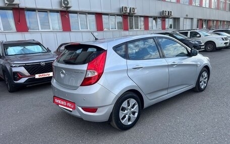 Hyundai Solaris II рестайлинг, 2011 год, 695 000 рублей, 4 фотография