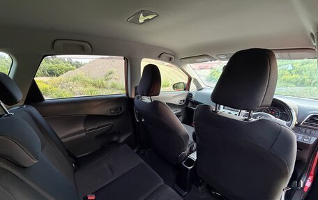 Toyota Ractis II, 2012 год, 1 070 000 рублей, 21 фотография