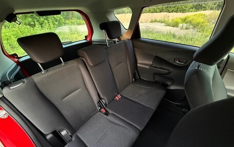 Toyota Ractis II, 2012 год, 1 070 000 рублей, 20 фотография