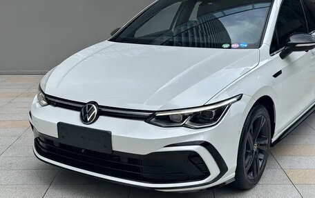 Volkswagen Golf VIII, 2023 год, 1 568 750 рублей, 2 фотография