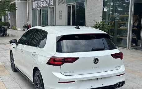 Volkswagen Golf VIII, 2023 год, 1 568 750 рублей, 21 фотография
