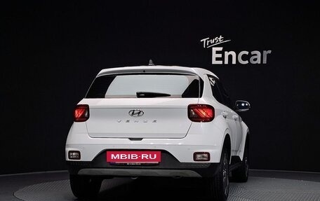 Hyundai Venue I, 2022 год, 1 555 000 рублей, 4 фотография