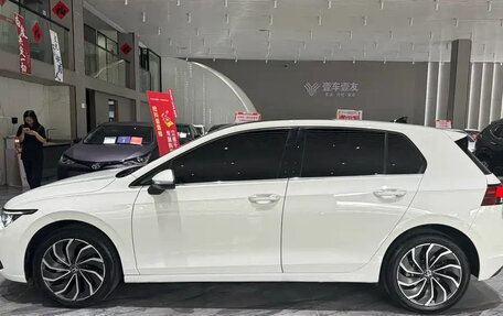 Volkswagen Golf VIII, 2023 год, 1 445 000 рублей, 4 фотография