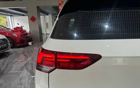 Volkswagen Golf VIII, 2023 год, 1 445 000 рублей, 8 фотография