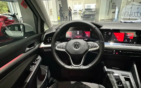 Volkswagen Golf VIII, 2023 год, 1 445 000 рублей, 10 фотография