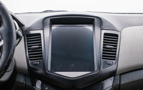 Chevrolet Cruze II, 2009 год, 480 000 рублей, 15 фотография