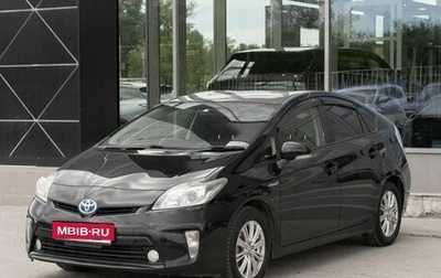 Toyota Prius, 2013 год, 1 050 000 рублей, 1 фотография