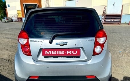 Chevrolet Spark III, 2013 год, 710 000 рублей, 4 фотография