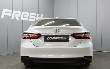 Toyota Camry, 2019 год, 3 350 000 рублей, 4 фотография
